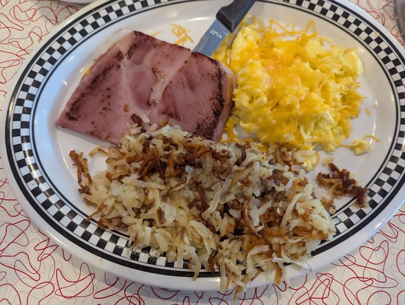 Hearty Omelettes And Skillets Served All Morning