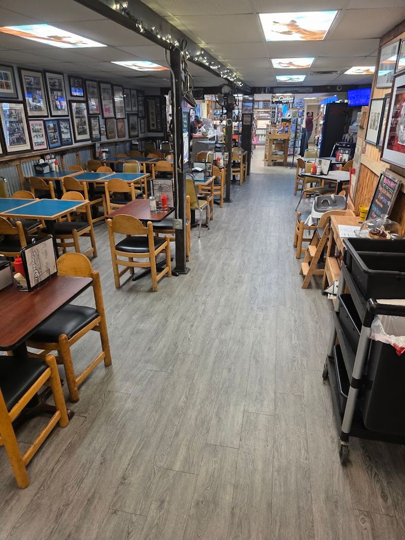 Wagner's Pharmacy, A Louisville Breakfast Institution Since 1922