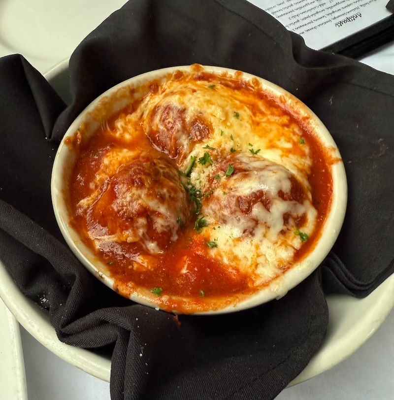 Tenuta's Italian Restaurant, Milwaukee