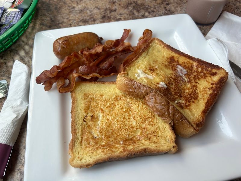 Breakfast Here Will Rearrange Your Entire Morning Priorities