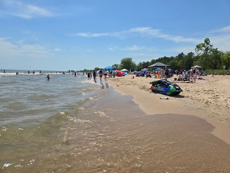 Neshotah Beach