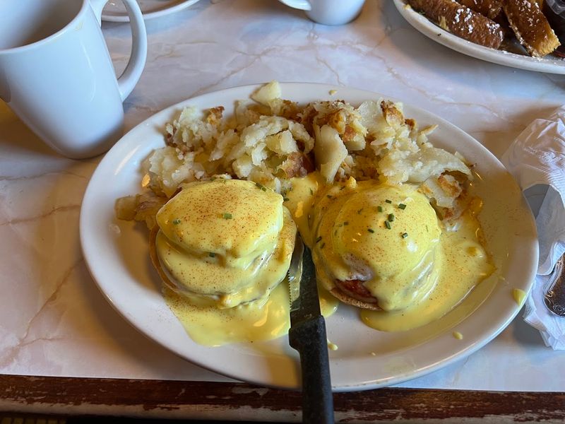 A Classic American Diner Experience