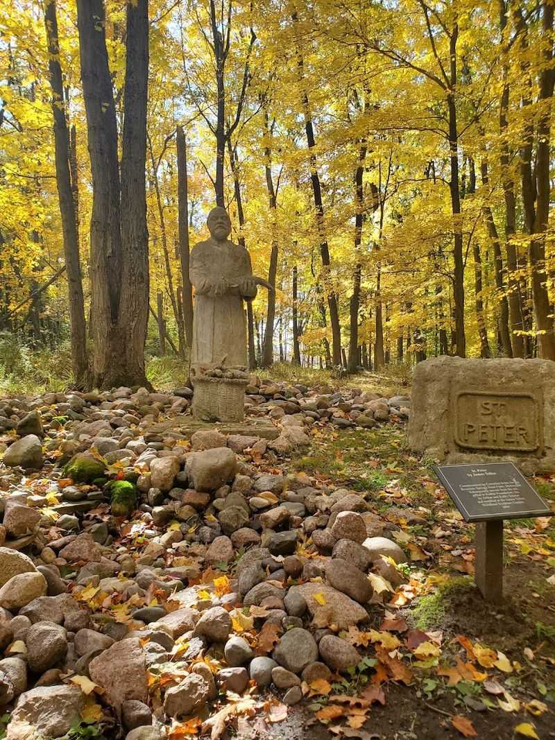 Outdoor Gallery That Changes With The Seasons