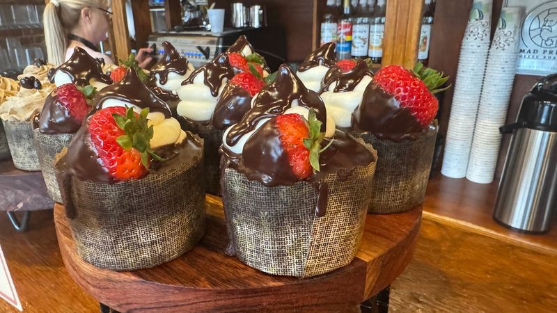 Desserts And Baked Goods That Earn Their Own Return Visit