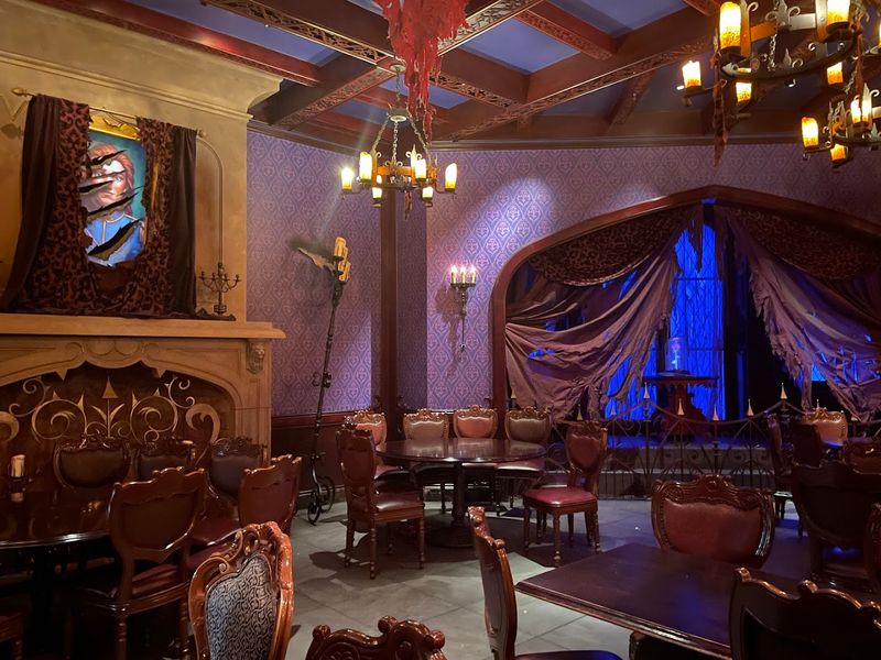 The Rose Room And Its Enchanting Details