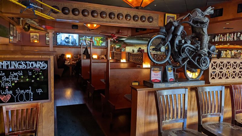 Location That Keeps A Steady Crowd Throughout The Week