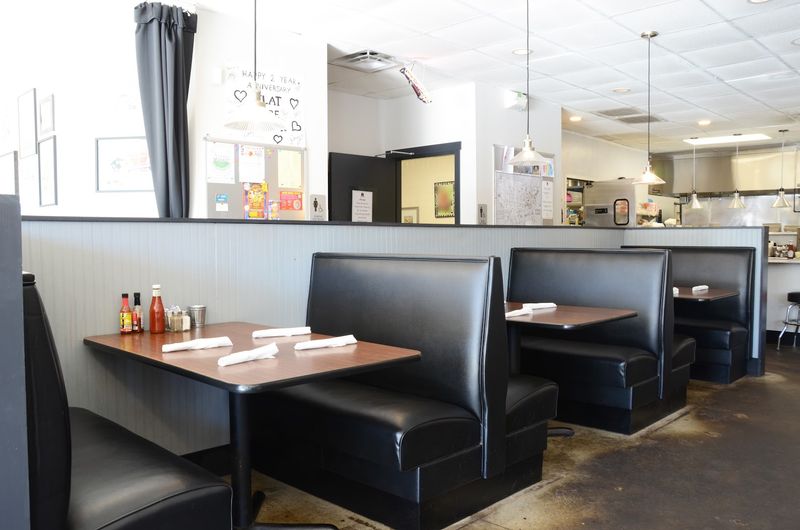 Flat Tire Diner, Old Hickory 