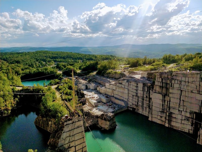 Rock Of Ages Old Quarry Features, Graniteville