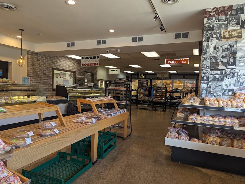 The Warm Small-Town Bakery Atmosphere Guests Love