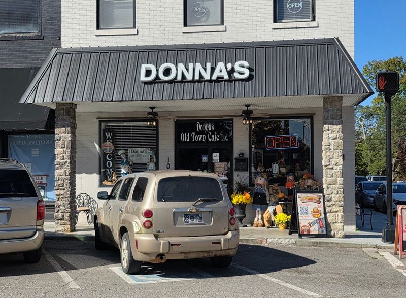 Donna's Old Town Café, Madisonville
