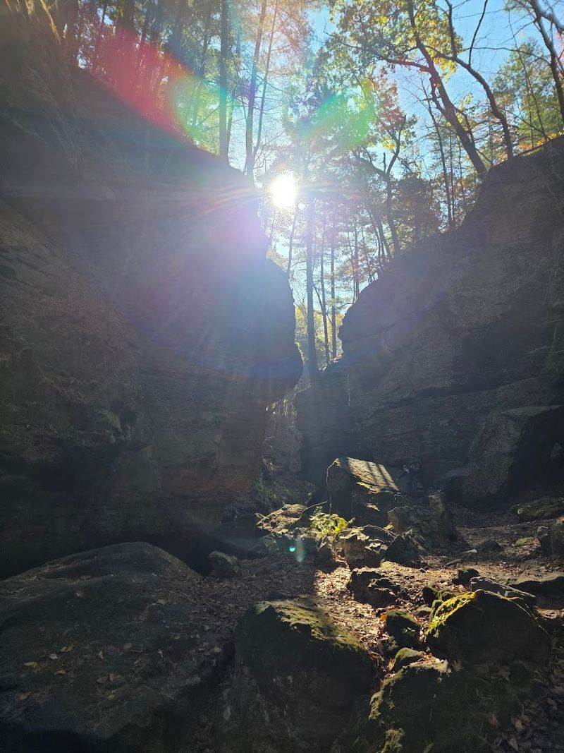 Parfrey's Glen Cave-Like Gorge Exploration