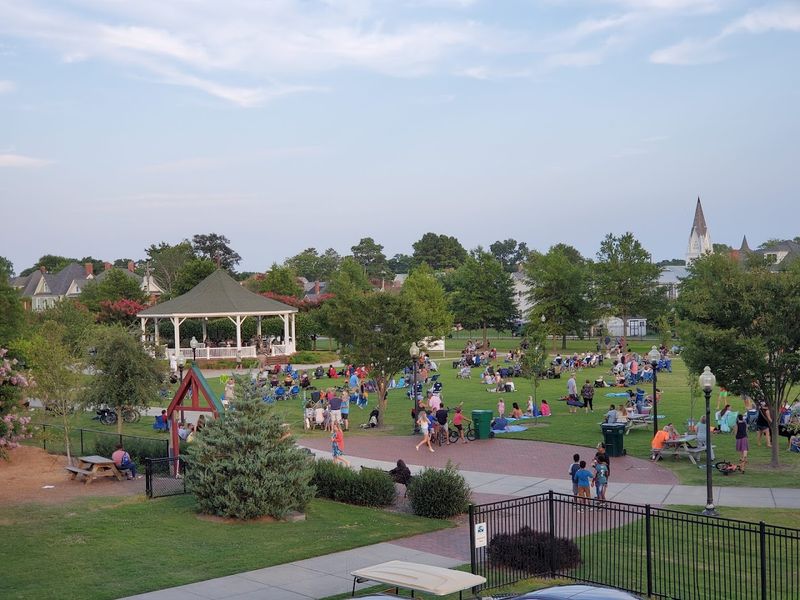 A Community That Actually Feels Like One