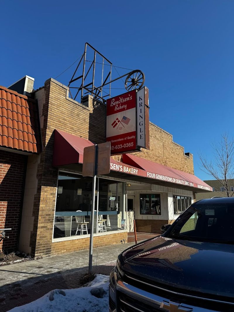 Larsens Bakery (Racine)