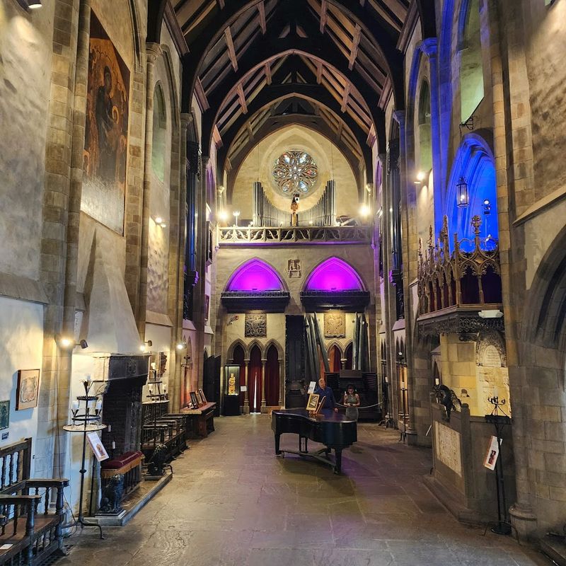 Guided Tours That Bring Hammond's Story To Life