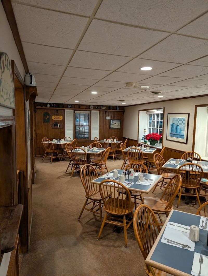 The Countrie Eatery