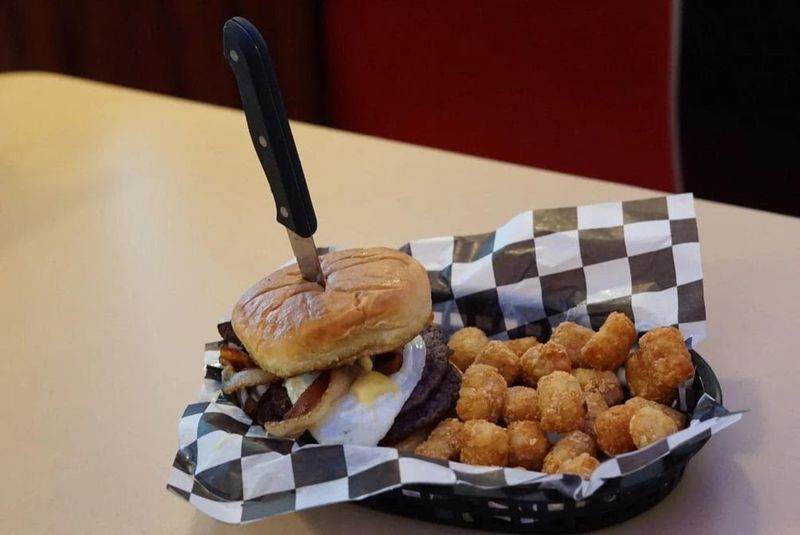 Lunch Plates That Deliver Familiar Comfort