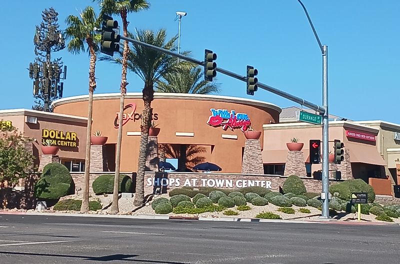 Experience And Atmosphere Insights