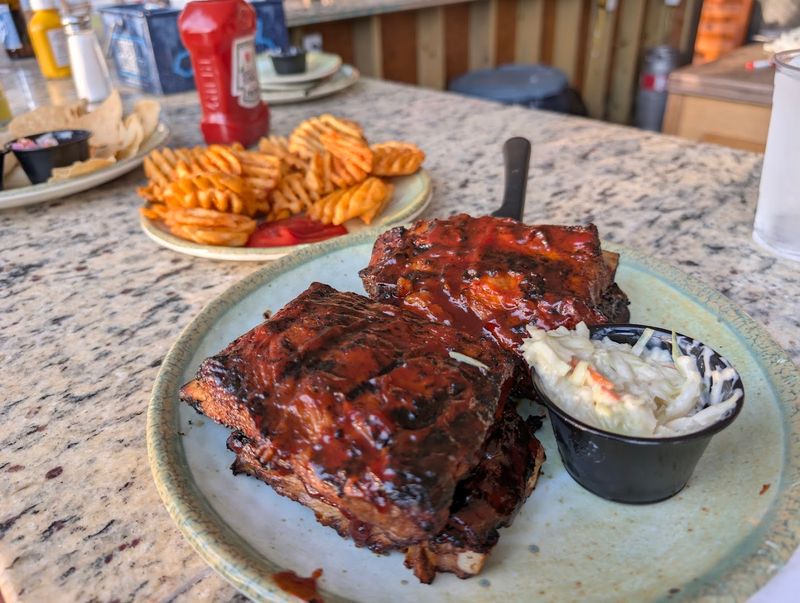 The Thirsty Otter, Balsam Lake