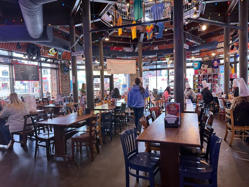 Dick's Last Resort, Gatlinburg