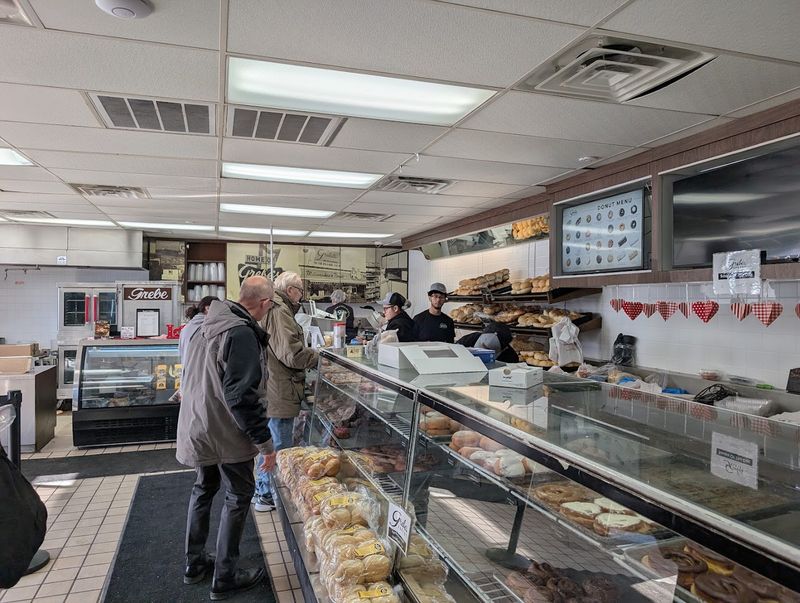 Grebes Bakery (West Allis)