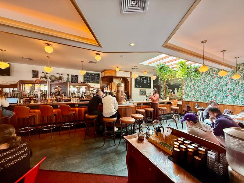 Thoughtful Layout That Balances Quiet And Conversation