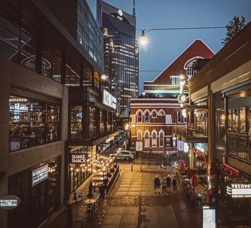 Family And Group Dining Experience