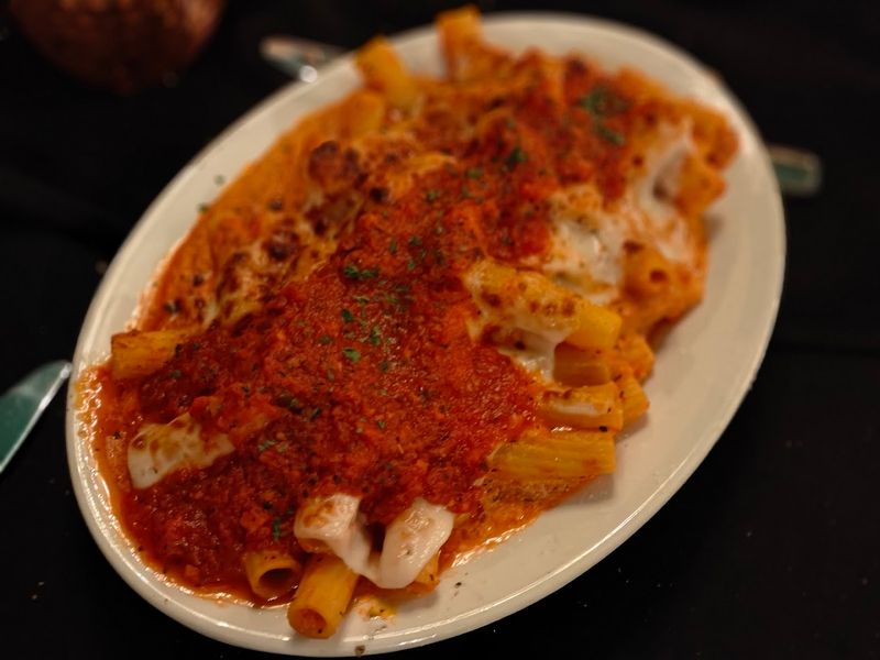 The Sensory Details That Make A Meal Memorable