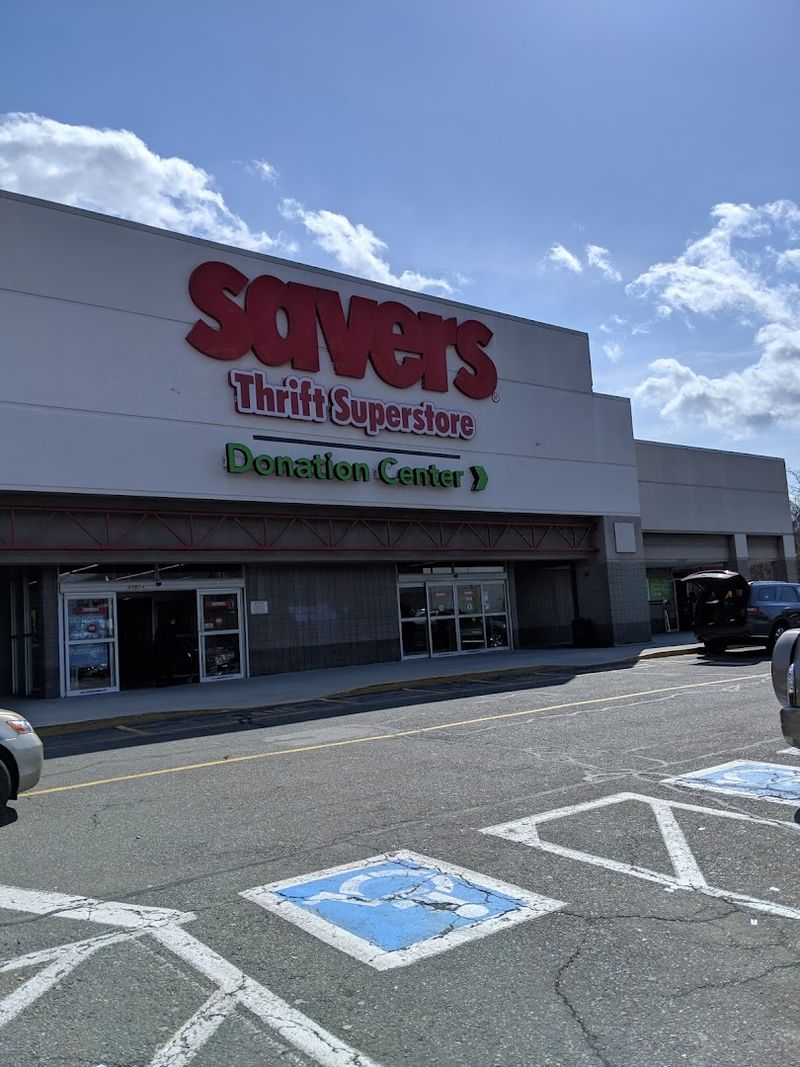 The Donation Drop-Off Process And What It Means For Shoppers