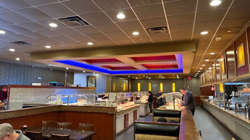 The Dining Room Atmosphere And Layout