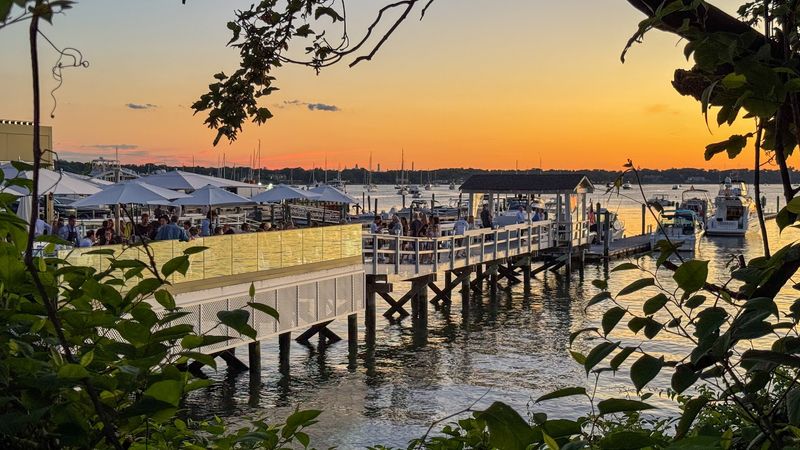 Louie's Prime Steak & Seafood