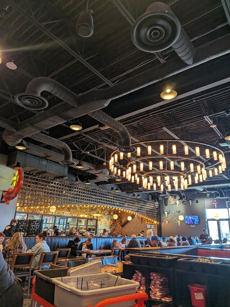 Downtown Flavortown, Pigeon Forge