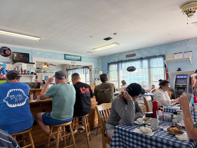 Lighthouse Cafe, West Harwich