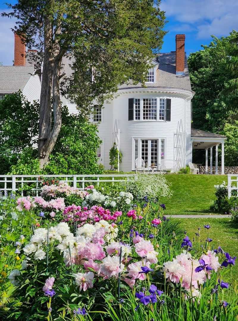 Stevens-Coolidge House And Gardens, North Andover