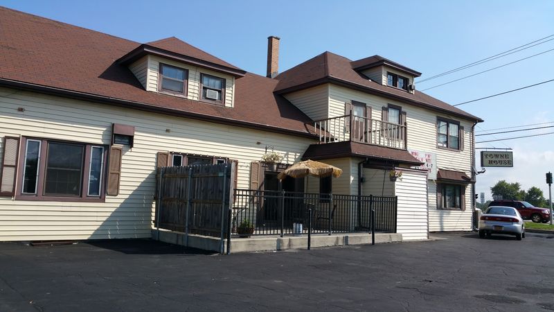 The Towne House Restaurant — Buffalo Area
