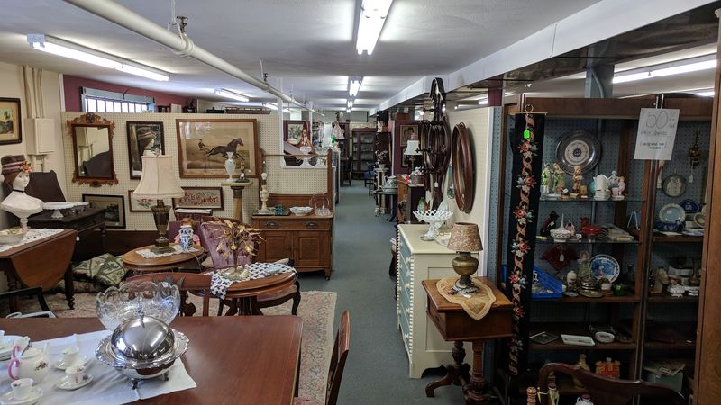 Hobart Village Antique Mall, West Townsend