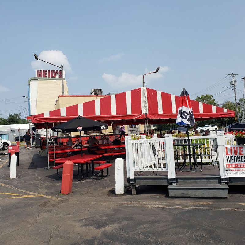 The Atmosphere That Turns A Meal Into A Memory