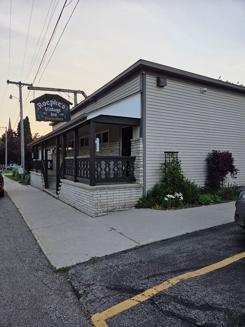 Roepke's Village Inn Supper Club (Chilton)