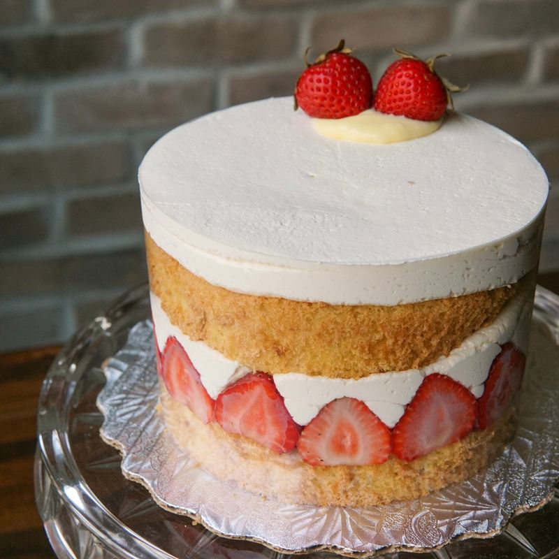 Beautifully Decorated Cakes That Look As Good As They Taste