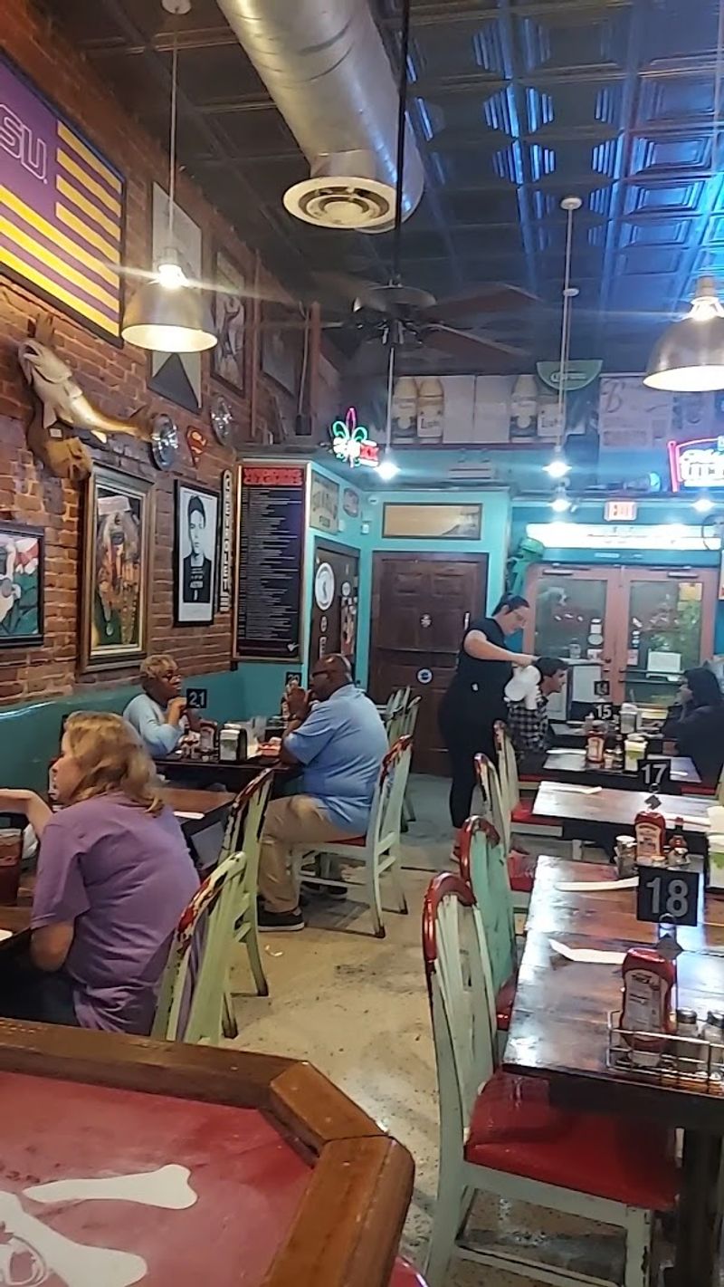 Pairing Seafood Plates With Local Beverages