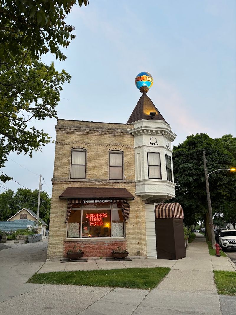 Why This Bay View Location Feels So Right