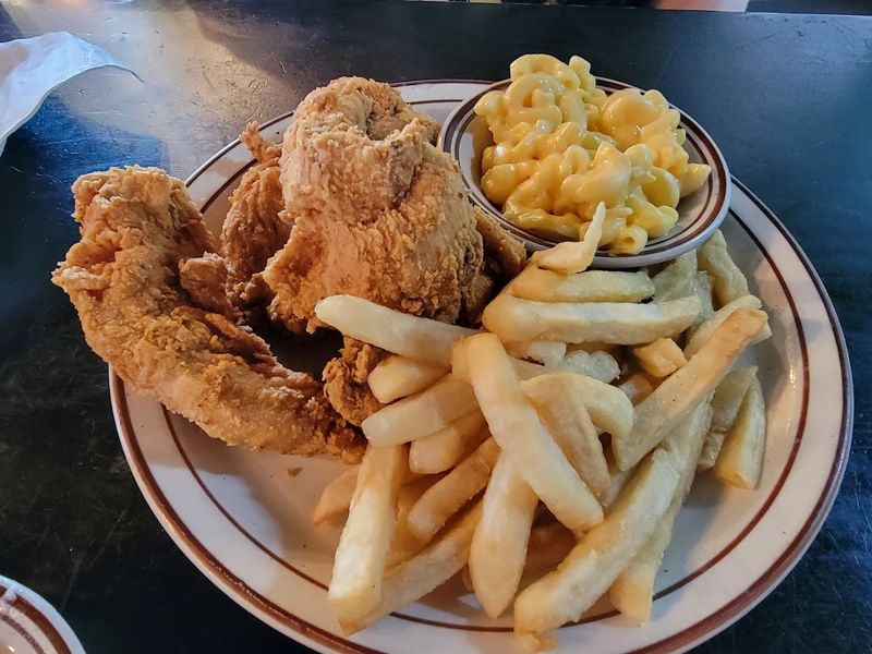 Budget-Friendly Pricing With Plates That Fill The Table