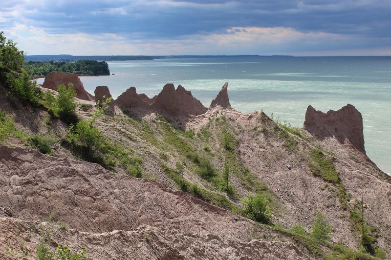 Chimney Bluffs State Park (Wolcott)