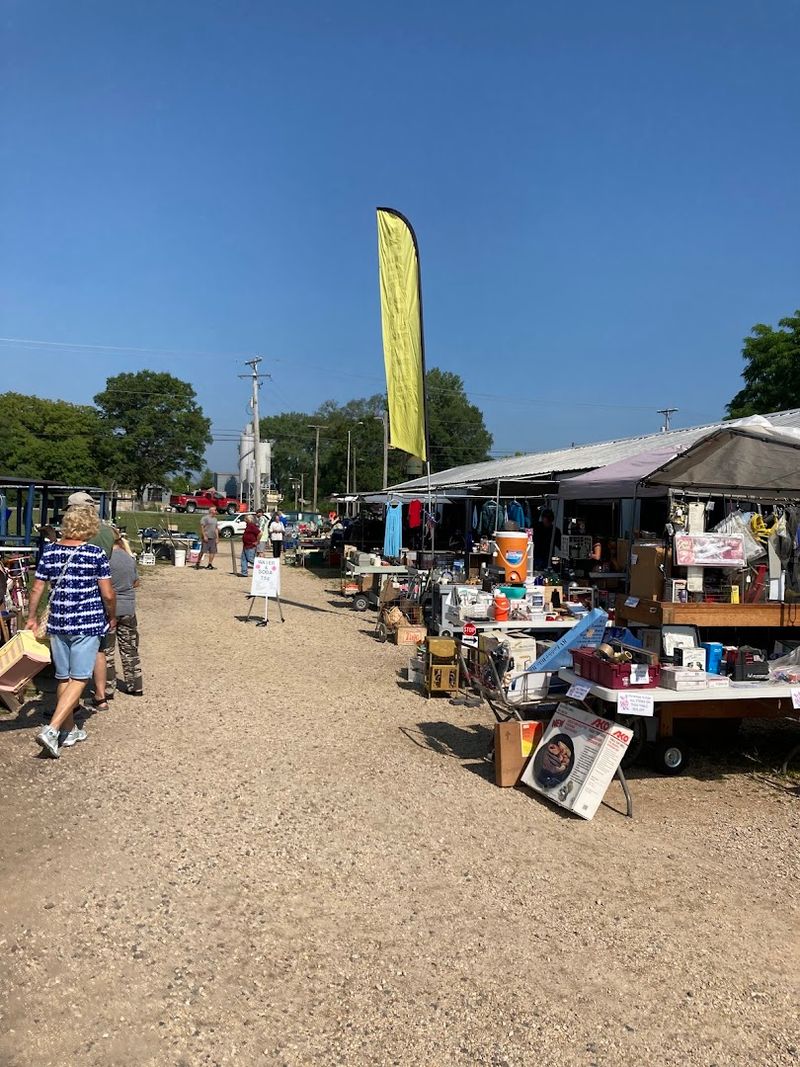 The Adams Flea And Farmers Market