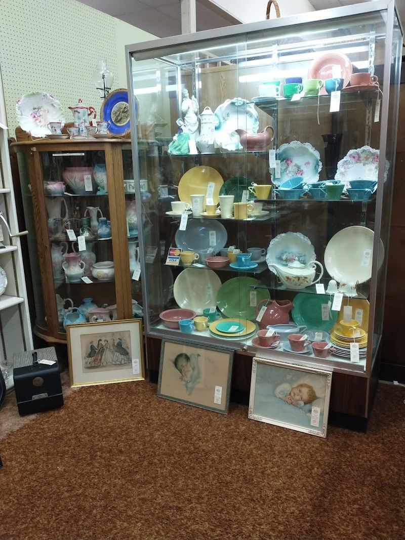 Retro Kitchenware And Home Décor That Sparks Nostalgia