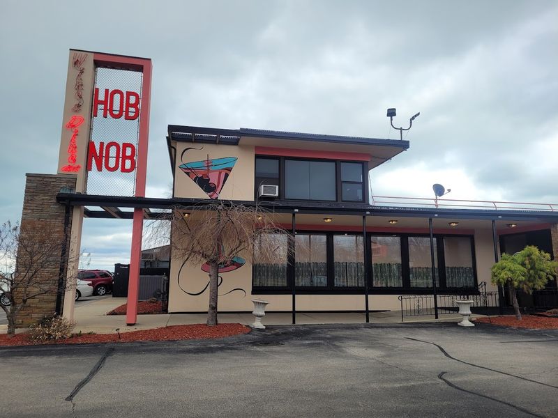 HobNob Restaurant (Racine)