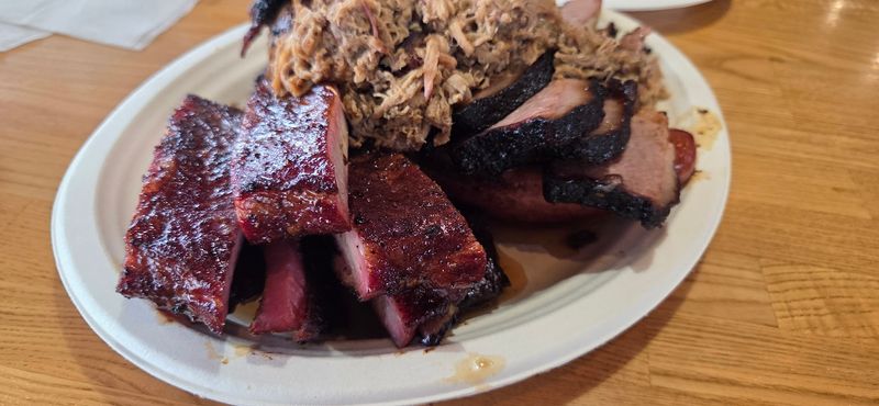 A Casual Wisconsin BBQ Spot That Keeps The Focus On Flavor