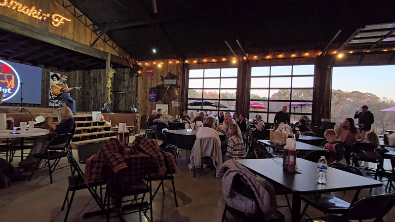 Smokin' F BBQ & Feedlot, Philadelphia