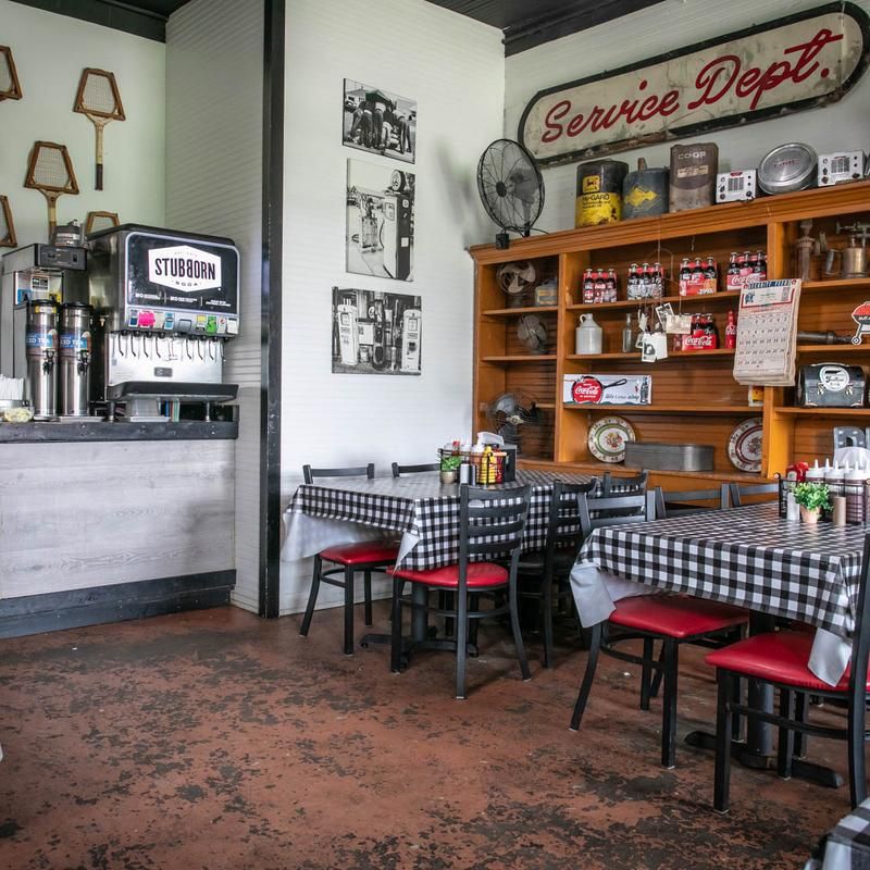 Small Town BBQ, Friendsville 