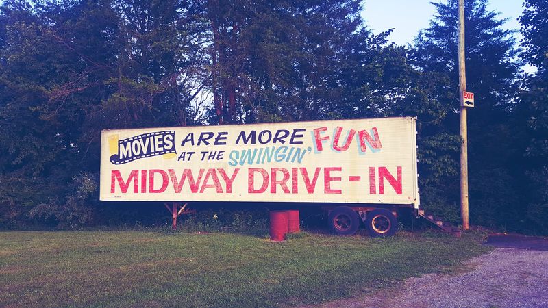 Swingin' Midway Drive-In, Athens
