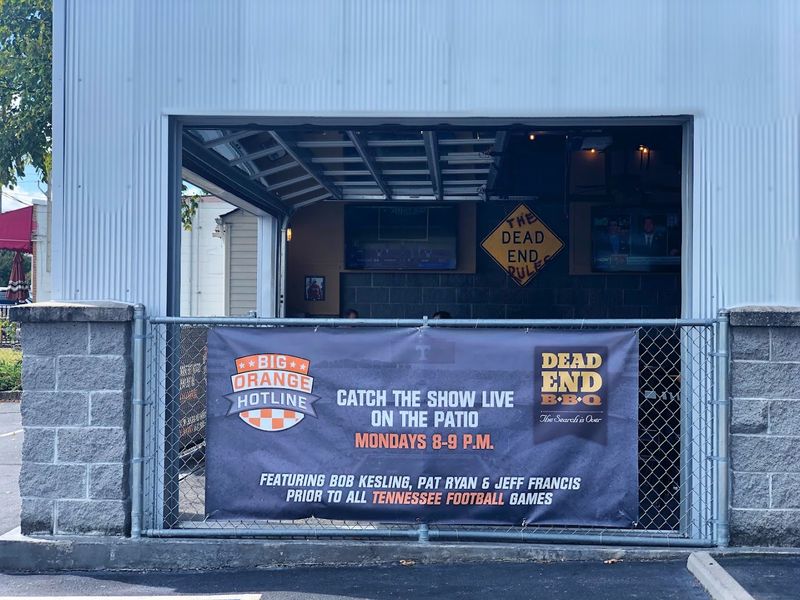 Why People Keep Coming Back To Dead End BBQ